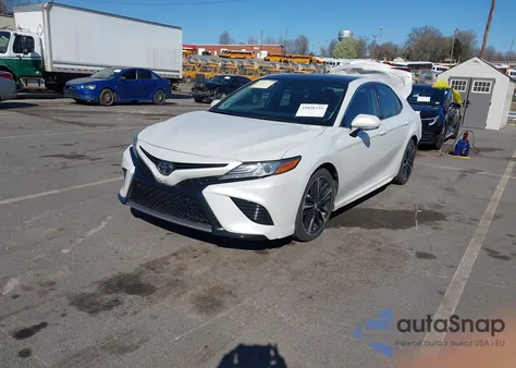 2019 Toyota Camry Xse z USA, uszkodzony, nr VIN 4T1B61HK4KU298532